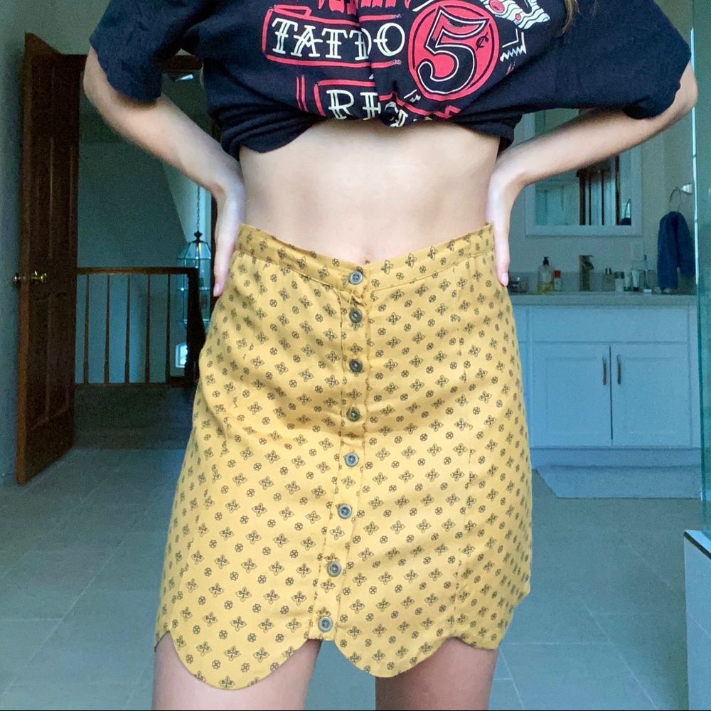 YELLOW URBAN OUTFITTERS SKIRT